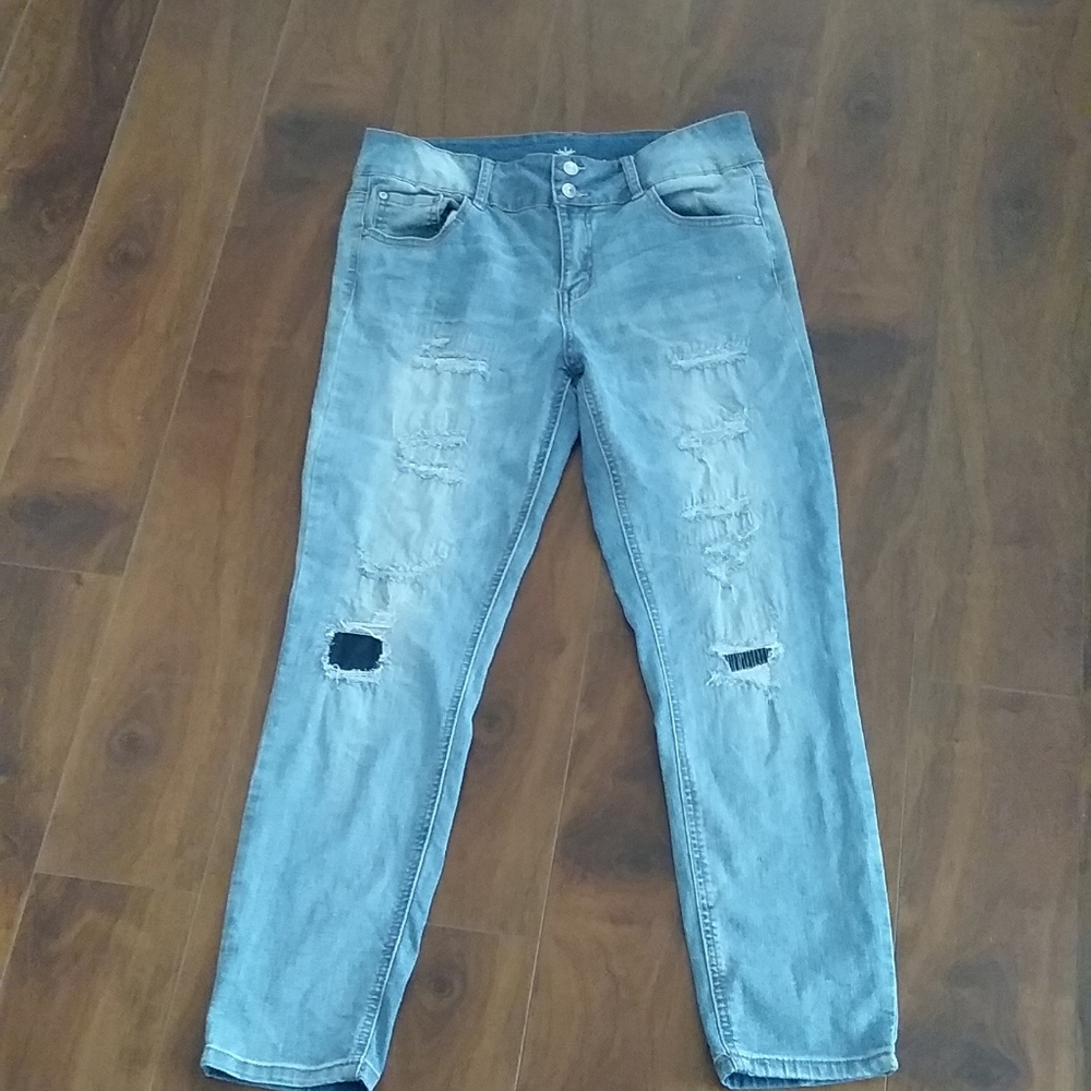 Almost Famous distructed rip and repair jeans